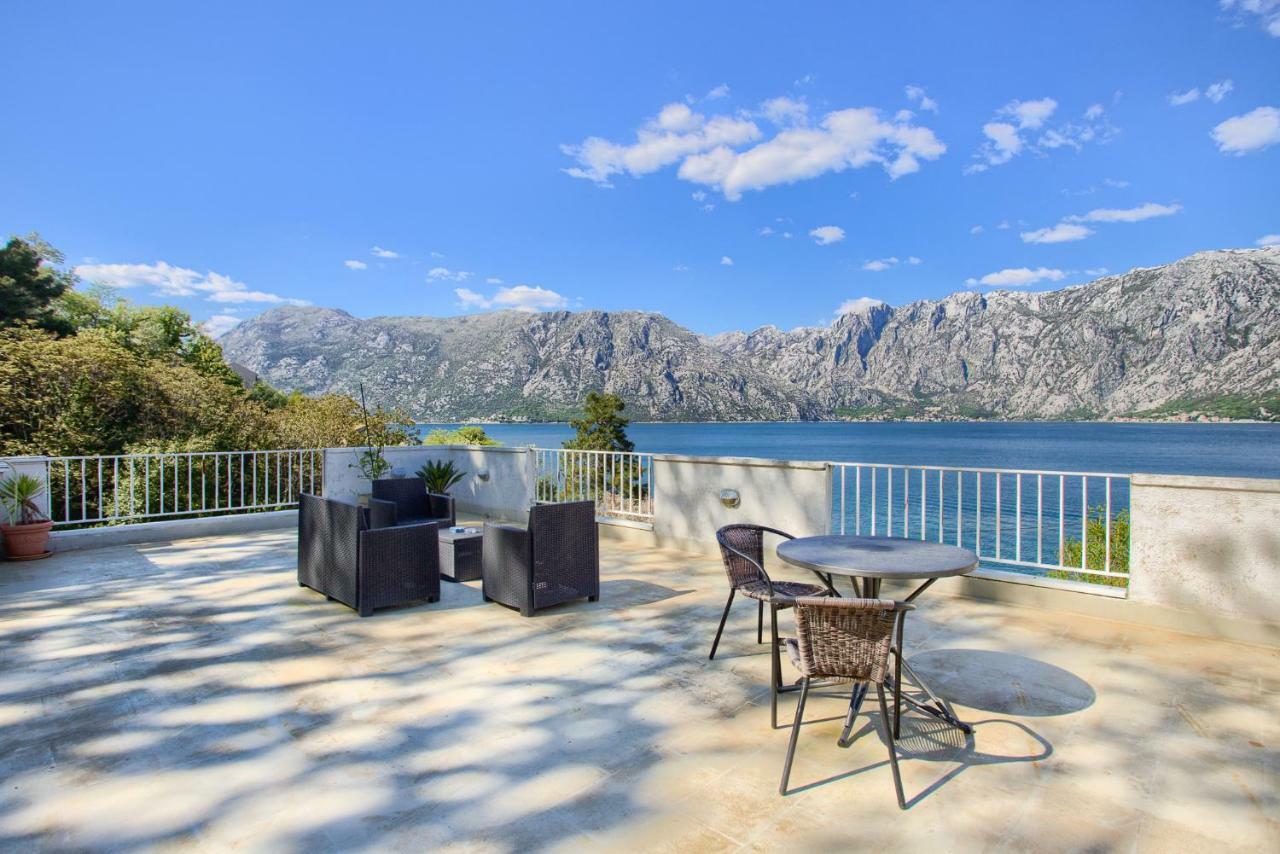 Apartments Ivanović Kotor Buitenkant foto