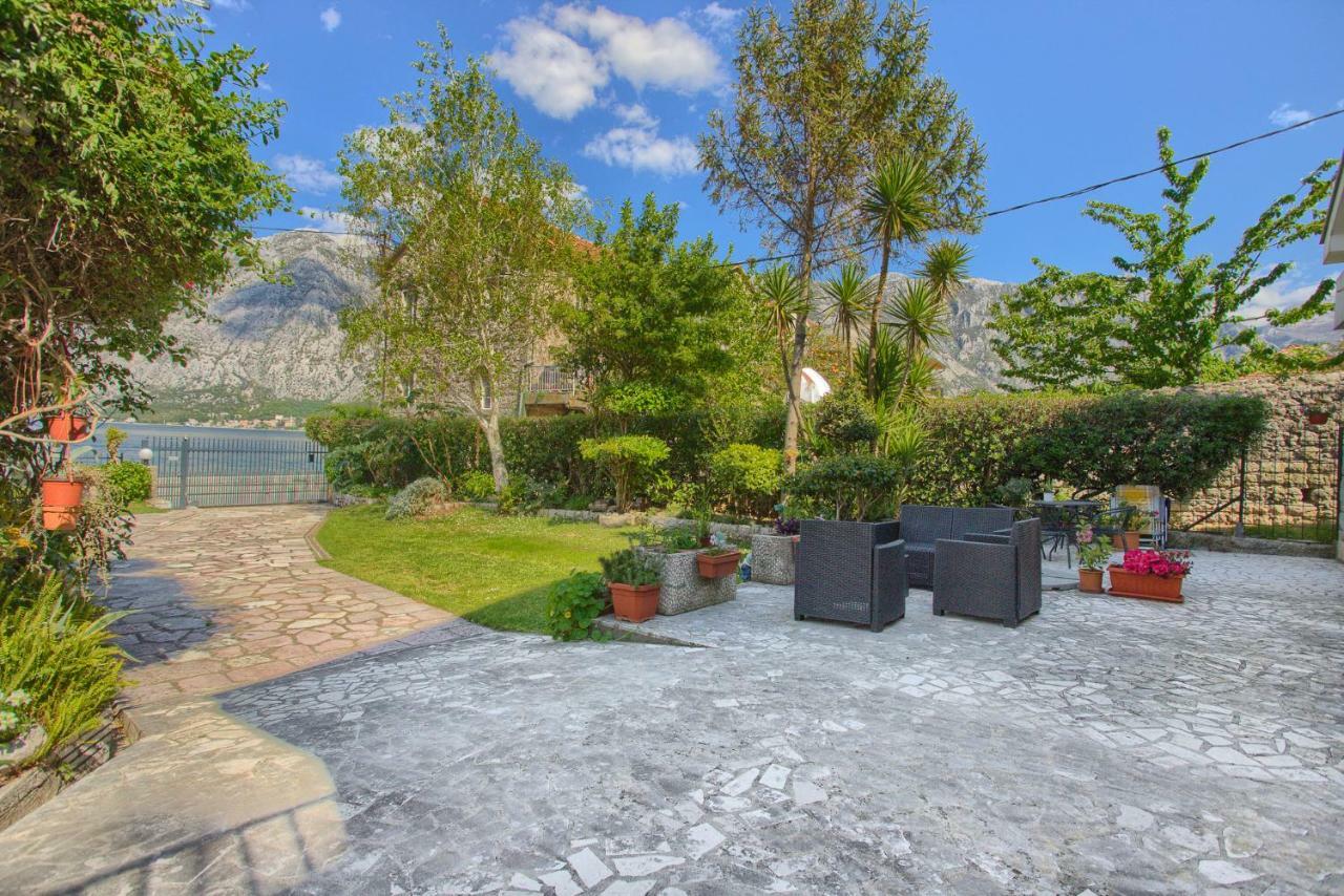 Apartments Ivanović Kotor Buitenkant foto